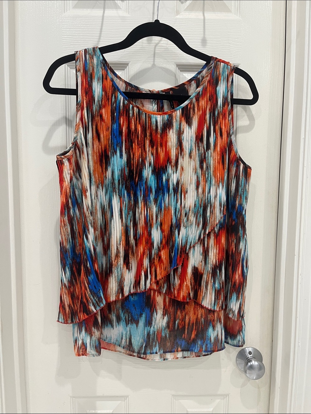 new directions Multicolor Abstract Layered Sleeveless Camisole - Red & Blue